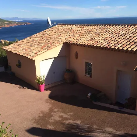Del Mar Villa *